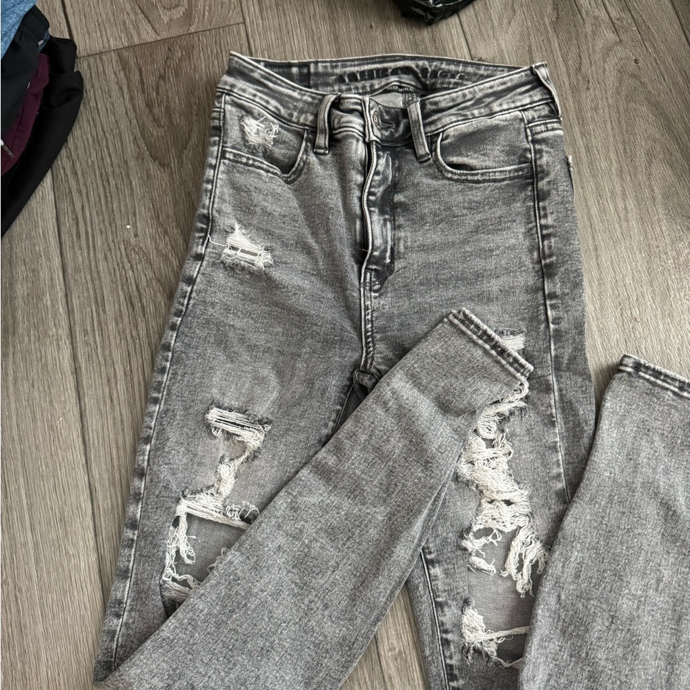 American Eagle Outfitters Ripped Gray Skinny Jeans